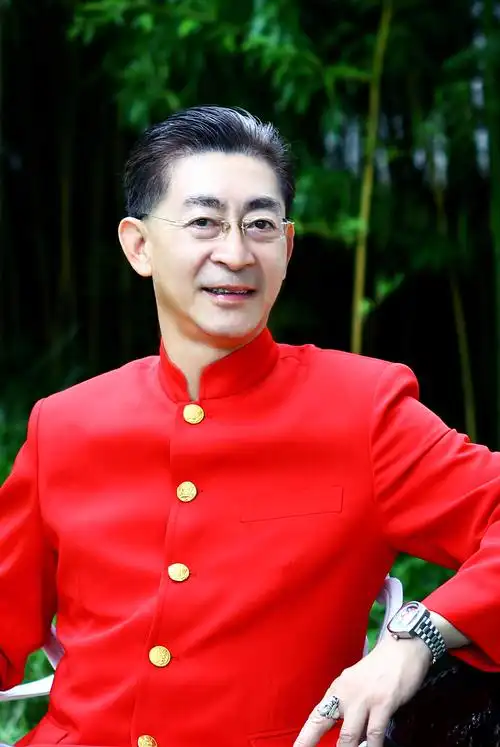 1959年4月12日出生于上海,祖籍浙江绍兴,中国内地戏曲,影视男演员, a