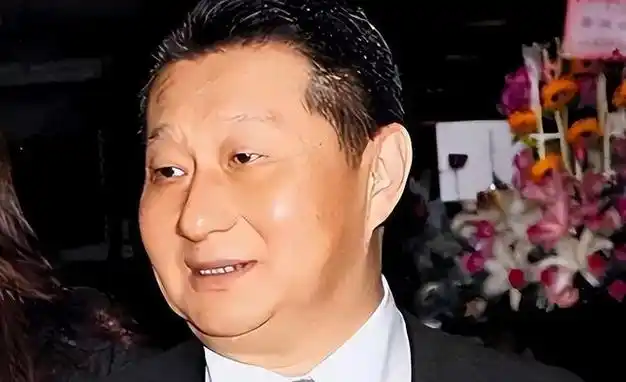 包养情人无数,娶初中同学女儿为妻,孙道存的一生有多会玩?