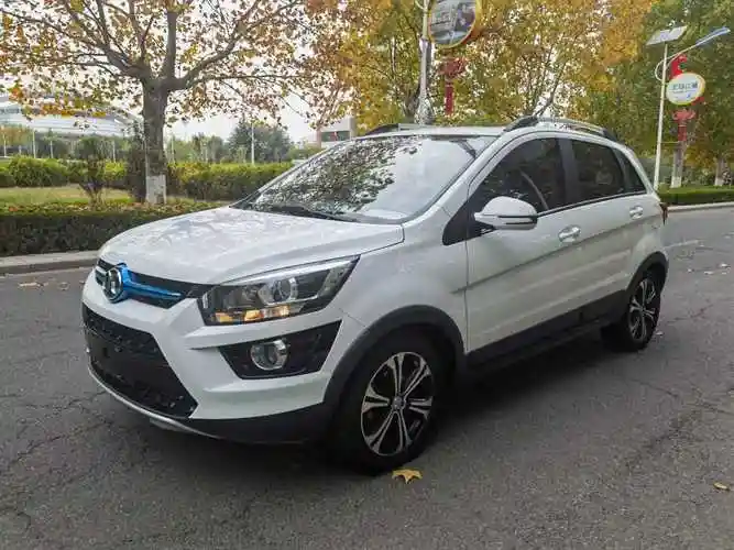 北汽新能源 ex系列  2016款 ex200 乐酷版图片