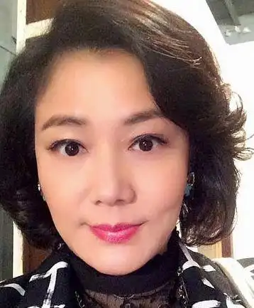 小编认为孟庭丽真的是一个优秀的演员.