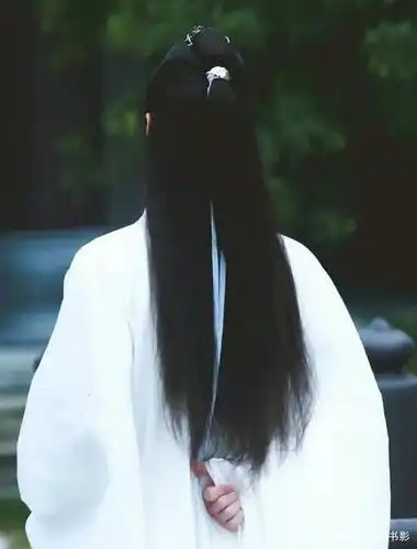 少年游109:蓝湛在临考前奔向魏婴,只为给他送一个保温杯