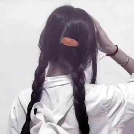 超可爱高清滤镜双马尾女生头像