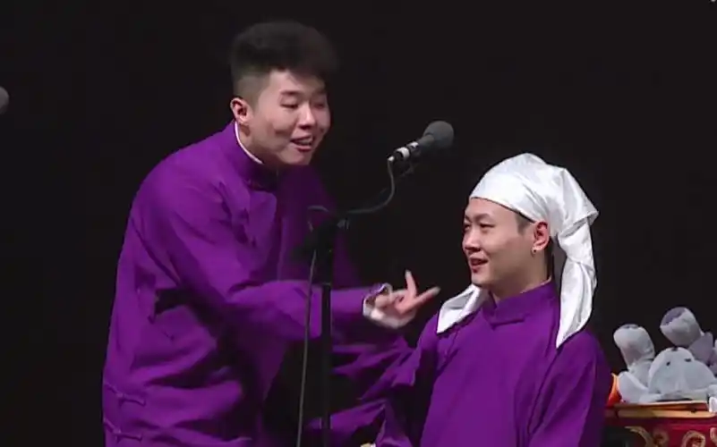 孟鹤堂周九良黄鹤楼片段公主驸马哇呀呀太迷人了挑下巴