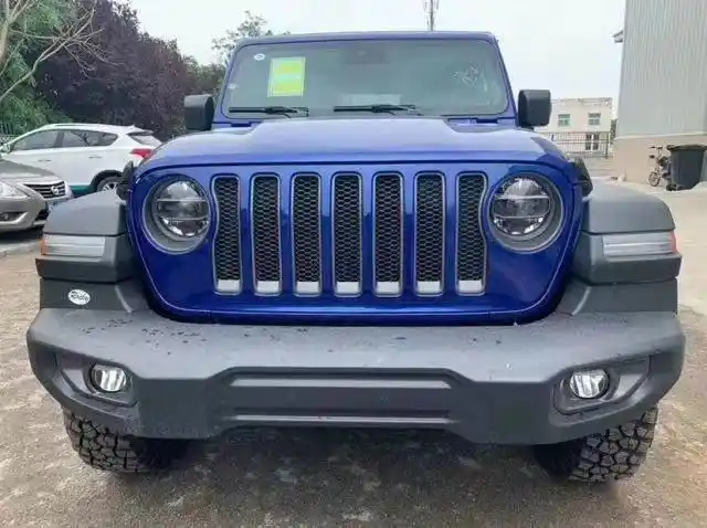 2021款jeep牧马人来啦,2.0t 8at,猛降8万,越野比普拉多给力!