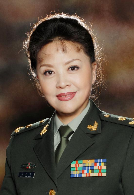 韩芝萍本场演唱会除了有大家耳熟能详的《黄鹤楼送孟浩然之广陵》